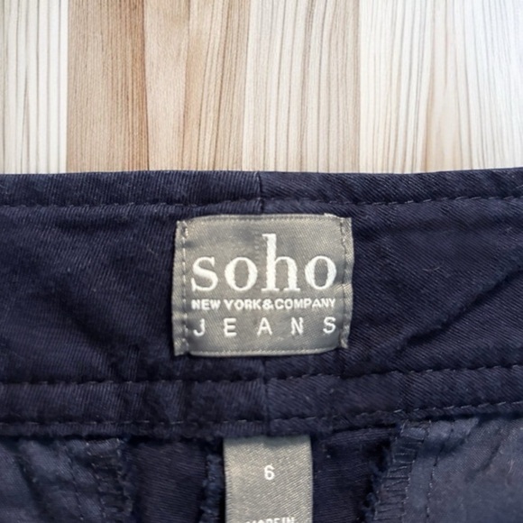 Soho Jeans New York & Company Shorts Size 8 | Dark Blue Summer Casual 3” Inseam - Picture 4 of 4